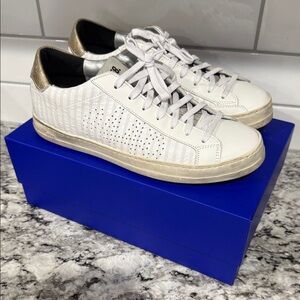 P448 White and Gold Sneakers
